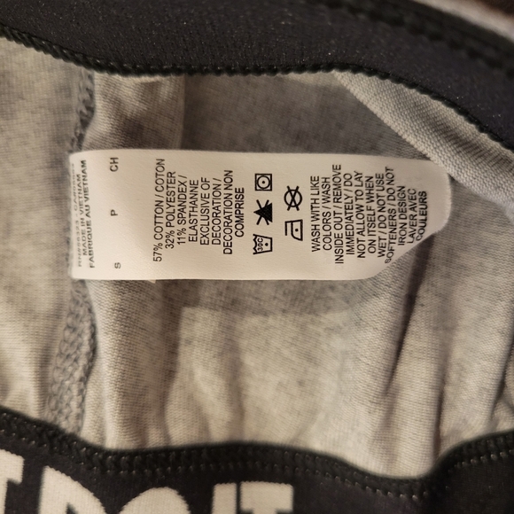 Nike Gray Leg a See High Waisted Sportswear Performance Leggings Small Elastic - Picture 10 of 10